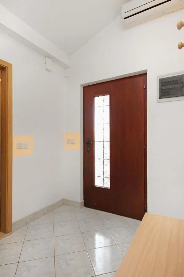 Family Friendly House With A Swimming Pool Privlaka, Zadar - 5762 Villa Feriehus