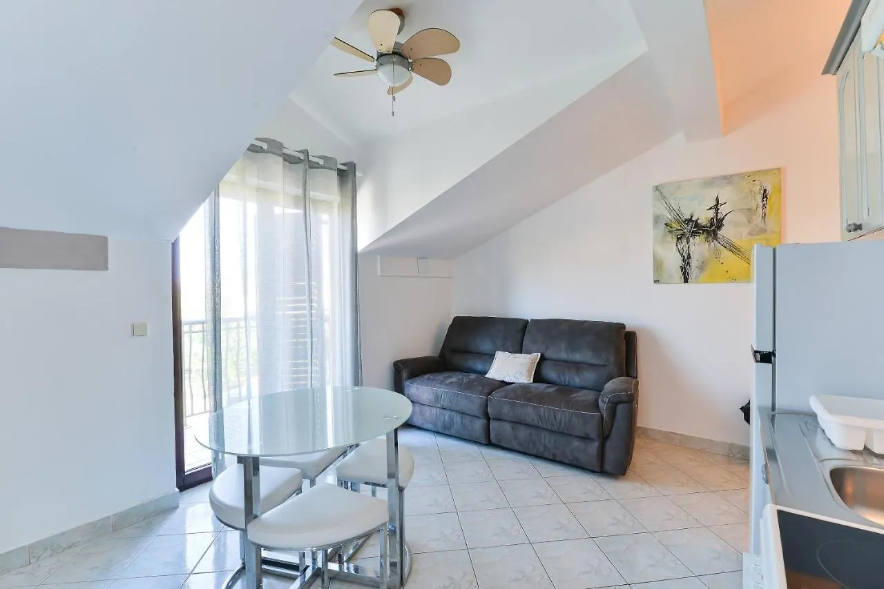 Family Friendly House With A Swimming Pool Privlaka, Zadar - 5762 Villa Privlaka (Zadar)