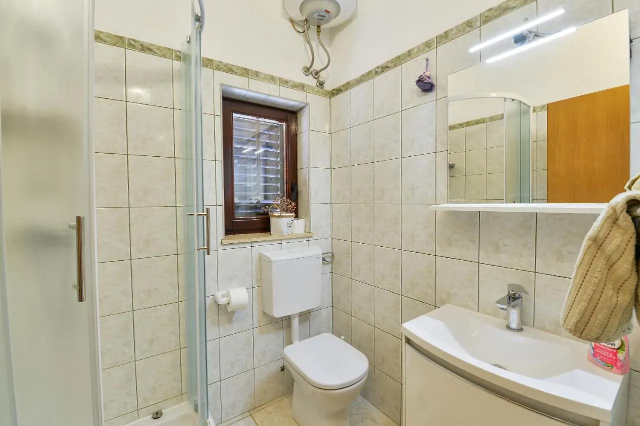 Family Friendly House With A Swimming Pool Privlaka, Zadar - 5762 Villa Kroatien